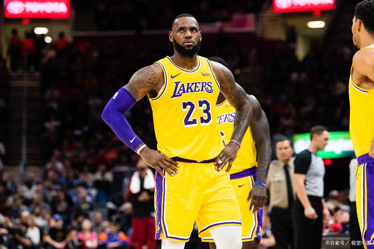 詹姆斯今天出战吗